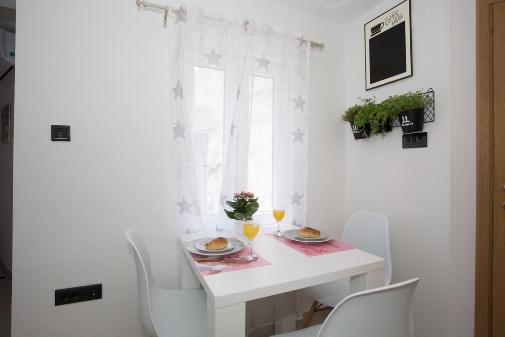 Apartment Vertigo สปลิท ภายนอก รูปภาพ